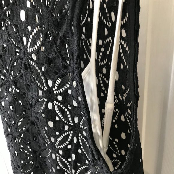 White and Black Lace Tank top - Picture 7 of 7
